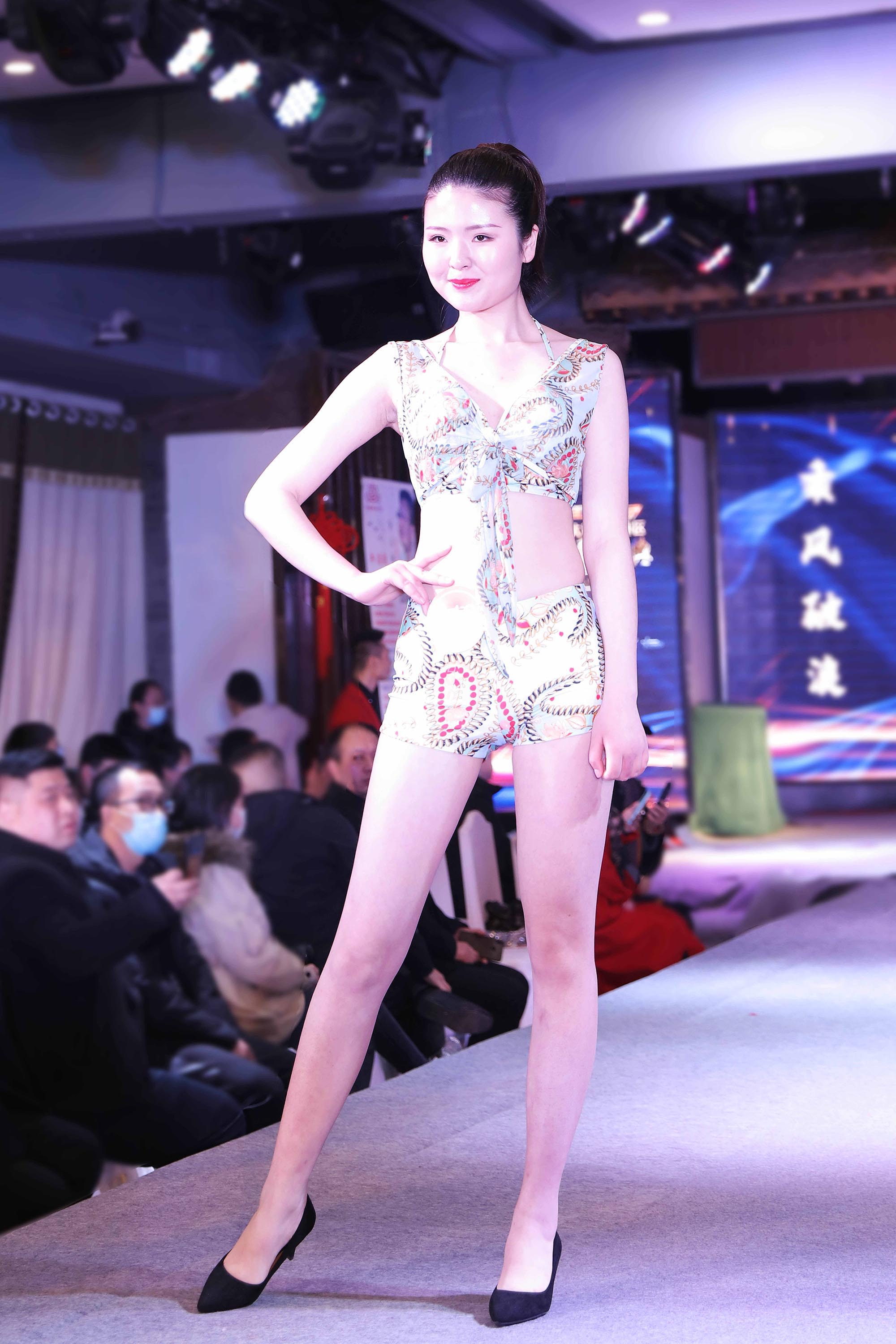 �c(di��n)���鿴��D